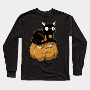 Black cat on halloween pumpkin Long Sleeve T-Shirt